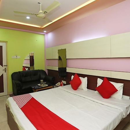 Hotel O Raj Rajeswari Āsansol Exteriör bild