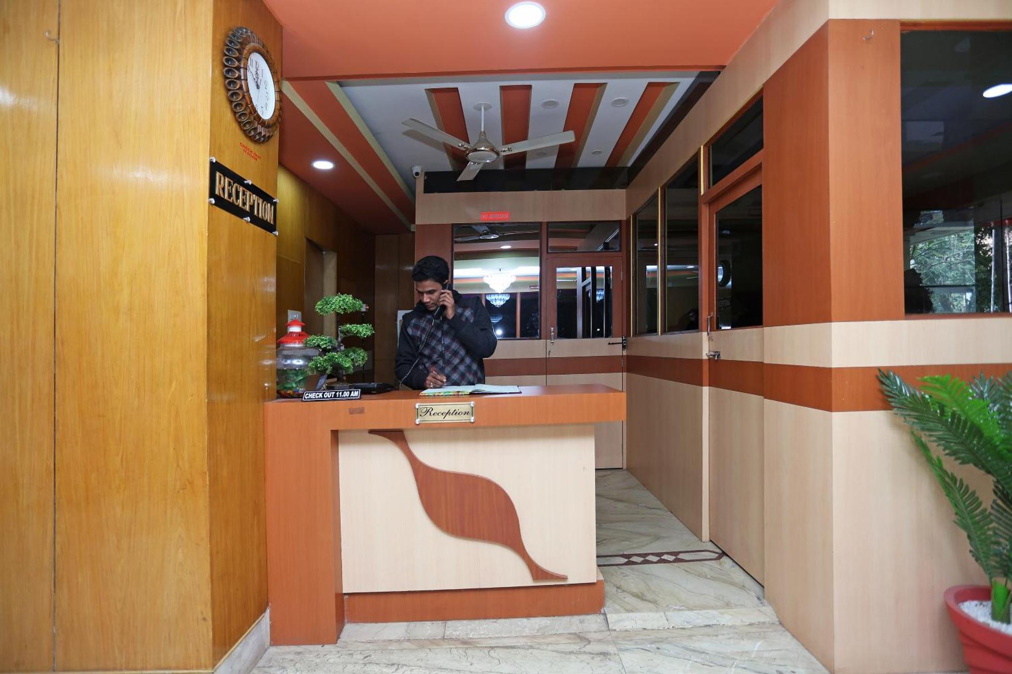 Hotel O Raj Rajeswari Āsansol Exteriör bild
